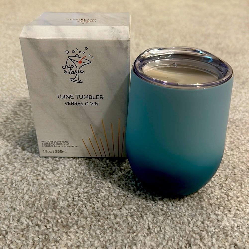 Chic & Tonic wine tumbler.